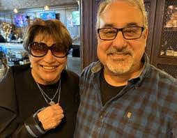 Bruce Lambrecht's Instagram, Twitter & Facebook