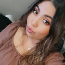 Kayla Moser's Instagram, Twitter & Facebook