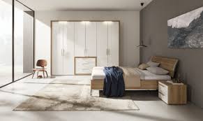 Nolte möbel produziert schlafzimmer l kleiderschrank l kleiderschränke l begehbarer kleiderschrank l drehtürenschrank l schwebetürenschrank l bett l betten l kommode l nachtschrank. Nolte Schlafzimmer Beige Mobel Und Kuchen Petsch
