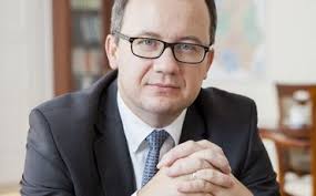 Rzecznik praw obywatelskich to organ powołany na podstawie konstytucji rzeczpospolitej polskiej oraz ustawy z 15 lipca 1987 roku o rzeczniku praw obywatelskich. Kim Jest Piotr Wawrzyk Kandydat Pis Na Rzecznika Praw Obywatelskich Polityka Rp Pl