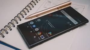 Sony Xperia XA1 Plus review: the middle ...