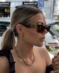 Leonor Arias (leonorarias24)