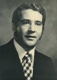 Larry Kutz's Instagram, Twitter & Facebook