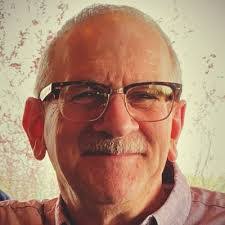 Russell Mahar's Instagram, Twitter & Facebook