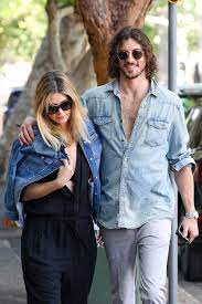 The publication claims that the duo have been dating for several months, after meeting through work while delta was on her wings of the wild tour in october and november. Delta Goodrem And Matthew Copley Out For Breakfast In Sydney 10 17 2019 Hawtcelebs