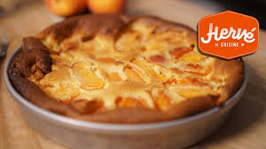 Clafoutis Aux Abricots La Super Recette Facile De Maman Clafoutis Aux Abricots Recette Clafoutis Herve Cuisine