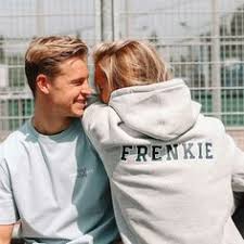 He made his 2 million dollar fortune with willem ii & ajax. 57 Mikky Kiemeney Frenkie De Jong Girlfriend Ideas Girlfriends Being In The World Model