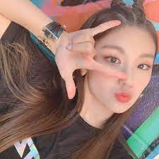 Lu On Twitter Itzy Beauty Girl