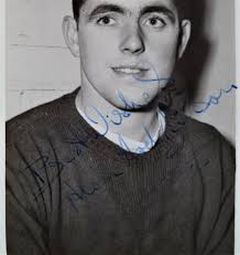 HODGKINSON, ALAN SHEFFIELD UNITED & ENGLAND 1957 AUTOGRAPHED POSTCARD  PHOTOGRAPH