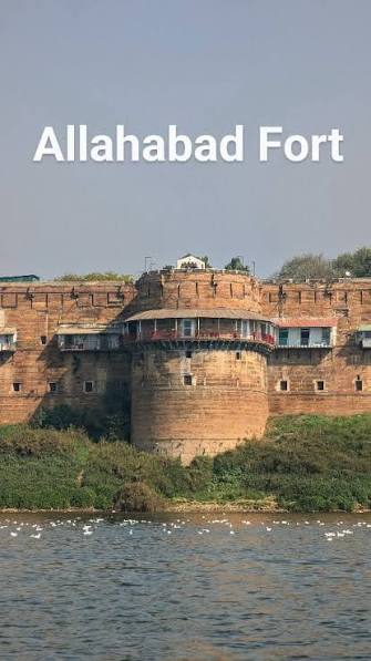 Built in the year 1583, the Allahabad Fort is one of the most impressive monuments of the Mughal emperor Akbar. Situated at the confluence of the Triveni Sangam, this magnificent fort is