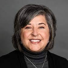 Elena Britton's Instagram, Twitter & Facebook