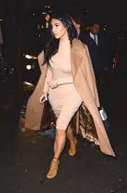 It's made from soft camel hair with a plush handle and has a loose fit that's perfect for layering over a chunky sweater. ØµØ§Ø±Ù… Ù…Ø¯Ø®Ù†Ø© ØªÙ…Ø§Ù…Ø§ Max Mara Jas Kim Kardashian Coat Ballermann 6 Org