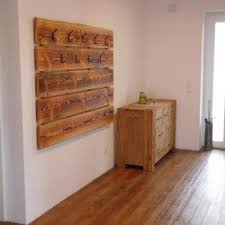 Selbstde hilft ihnen beim selber bauen. Kundenprojekt Garderobe Aus Geflammter Larche Garderobe Holz Garderobe Selber Bauen Europalette Garderobe
