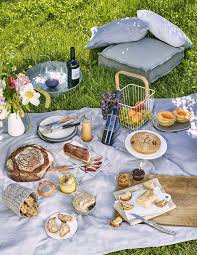 C Est L Ete Avec Maison Occitane Foie Gras De Canard Et Magret De Canard Seche Pour Un Pique Nique Foie Gras De Canard Pique Nique Plage Recettes Pique Nique