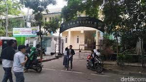 Check spelling or type a new query. Sman 3 Dan 5 Bandung Sekolahnya Kepala Daerah Hingga Artis