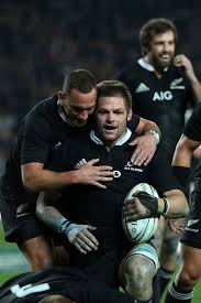 Black And Yellow Rugby Team Richie Mccaw Photos Photos New Zealand V Australia Richie Mccaw All Blacks Rugby Team Rugby Men