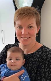 Michelle Fenwick's Instagram, Twitter & Facebook