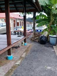 5 unit rumah dan 1 studio mini di dalam kawasan berpagar. Tempat Bbq Wakaf Muara Padang Temu Homestay Facebook