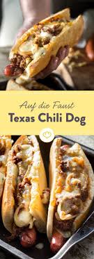 Der Sudamerikanische Star Unter Den Hot Dogs Ist Ohne Frage Der Chili Dog Feuriges Chili Und Schmelzender Kase Veredeln Dieses B Rezepte Lecker Leckeres Essen