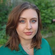 Hannah Render's Instagram, Twitter & Facebook