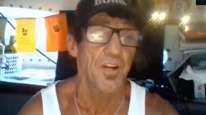 Conspiracy theorist clashes with Australian radio host John Laws in heated  election debate