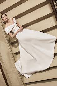 Like pieces of forever jewelry, carolina herrera makeup is made to last. Carolina Herrera 2019 Spring