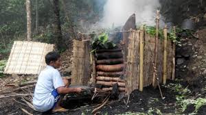 asil gambar untuk proses pembuatan arang kayu