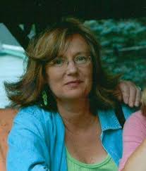 IHS Class of 1963 SHARON MCINTYRE Sharon McIntyre was born Oct. 20, 1944,  the daughter of Everett and Darlene Dement McIntyre. Besides her parents  she was preceded in death by her brothers