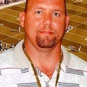 Justin Manis's Instagram, Twitter & Facebook