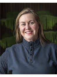 Madison Hanley's Instagram, Twitter & Facebook