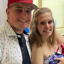 Derek Canady's Instagram, Twitter & Facebook