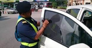 Tahukah anda berapakah tahap ketelusan cahaya (vlt) yang dibenarkan pada cermin kereta? Cermin Gelap Jpj Peraturan Kadar Ketelusan Terkini 2021