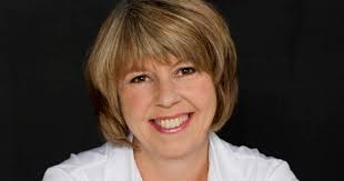 Green councillor Adriane Carr widens lead over other likely rivals for  Vancouver mayor in new poll