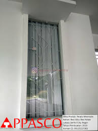 Teralis jendela klasik modern ~ saat membangun sebuah rumah, banyak orang yang sengaja memasang banyak jendela. Teralis Jendela Kamar Motif Daun Di Sentul City Bogor Teralis Jendela Minimalis Appasco Indonesia