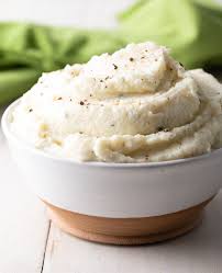 Cauliflower Mashed Potatoes Recipe Aspicyperspective Lowcarb Keto Glutenfree Cauliflower M In 2020 Cauliflower Mashed Potatoes Mashed Potatoes Mashed Cauliflower