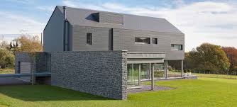 Resultat De Recherche D Images Pour Pierre De Parement Bardage Modern Brick House Country House Design Architecture