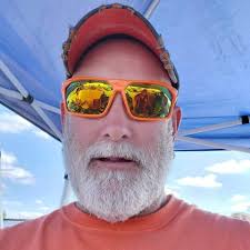 Is Finn Luna's daddy?