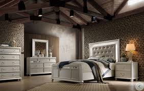The franklin queen bedroom set uses a deep finish and ornate details to created an inviting furniture collection. Kaleidoscope Platinum Upholstered Panel Bedroom Set From Avalon Furniture Coleman Furniture
