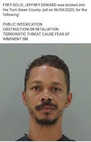 Pave's dance moves and voice style are impressive