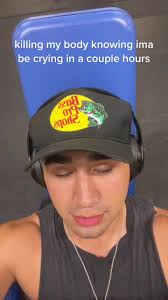 Malik (@malik.flores)