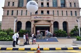 It operates through four segments: The Difference Between The Main Ace And Leap Markets In Bursa Malaysia Shariahscreener