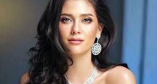 Résultat de recherche d'images pour "miss thailand"