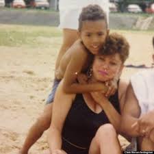 Chris brown's mom, joyce hawkins, is hoping to promote her clothing line, rose marron, with the help of her granddaughter, royalty brown. Chris Brown Mother Singer Tweets Photo I Love Her Huffpost