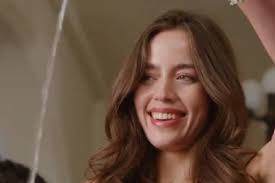 Vanessa Von Schwarz: Enlivening Queen Bully's Roles In Many ReelShort  Movies