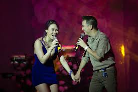 Anh thậm chí còn nhận mình có tướng phu thê với nữ ca sĩ. Mr Ä'am Quá»³ Gá»'i Háº¹n Æ°á»›c Cung Má»¹ Tam Vov Vn