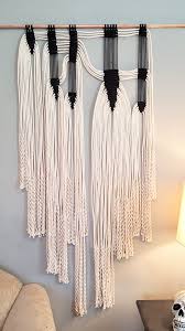 Black And White Macrame Wall Hanging Pin On Kreatywne Pomysly