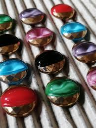 Pin By Birgit Von Essen On Old Buttons Antique Buttons Buttons Card Making