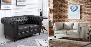 Un divano angolare in tessuto è quello di cui hai bisogno per rilassarti con le persone che ami. Divani Piccoli 10 Modelli Di Design Per Salotti Small Ispiratevi