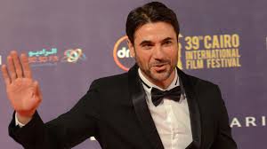 مؤمن زكريا مع احمد عز Ø£Ø­Ù…Ø¯ Ø¹Ø² ÙŠØ±ÙØ¶ Ø§Ù„ØªØµØ§Ù„Ø­ Ù…Ø¹ Ø£Ø³Ø±Ø© Ø²ÙŠÙ†Ø© ÙˆØ²Ù…Ù„Ø§Ø¤Ù‡ ÙŠØ¯Ø¹Ù…ÙˆÙ†Ù‡