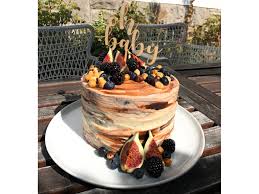 Die kandidaten sollen omas blechkuchen neu interpretieren. Wir Fragen Lea Eine Wurzburger Tortenbackerin Aus Leidenschaft Wurzburg Erleben